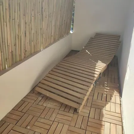Appartement Studio Center - 1er, With Terrace And 50m From The Seaside Antibes